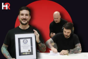 Richard DeFries paper airplane world record